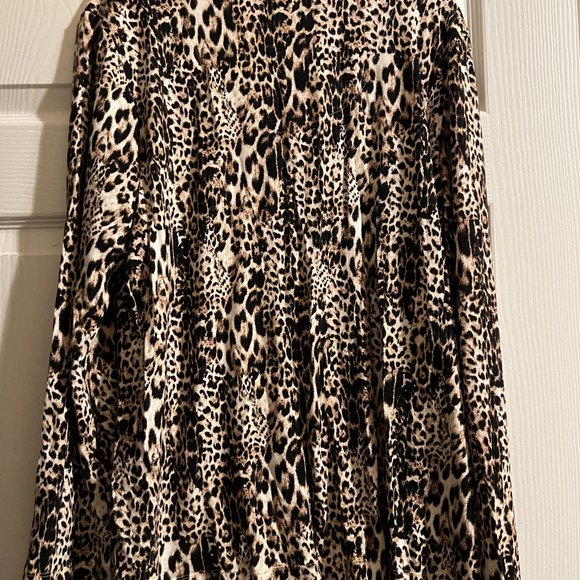 Chico's TOUCH OF COOL Animal-Print Layering Tee Size 3 (XL) (16) - Picture 4 of 7